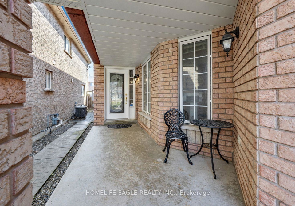 7-headwater-road-caledon-ontario-w13238806