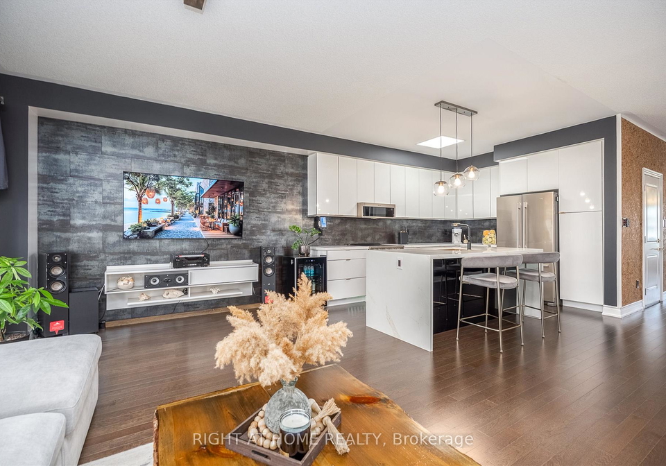 1192-raspberry-terrace-milton-ontario-w13238892