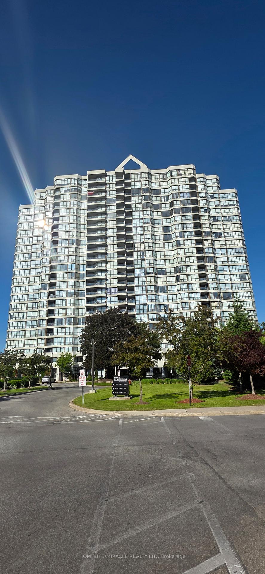 3-rowntree-road-etobicoke-ontario-w13238912