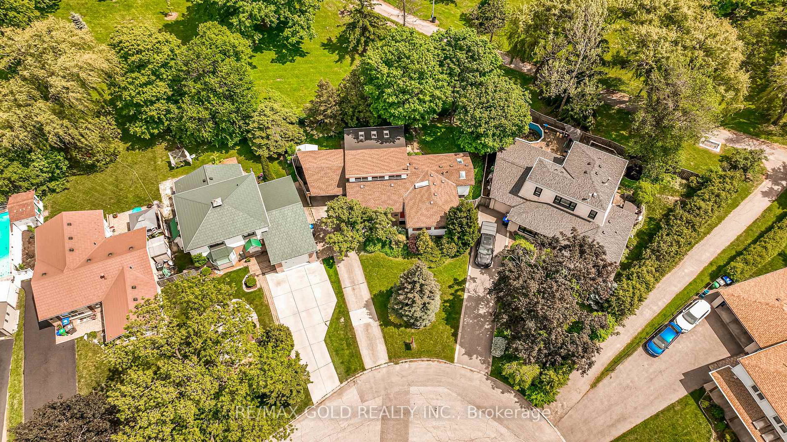 16-donalda-place-brampton-ontario-w13238934