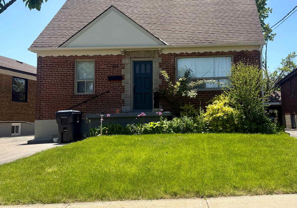 475-maple-leaf-drive-north-york-ontario-w13238974