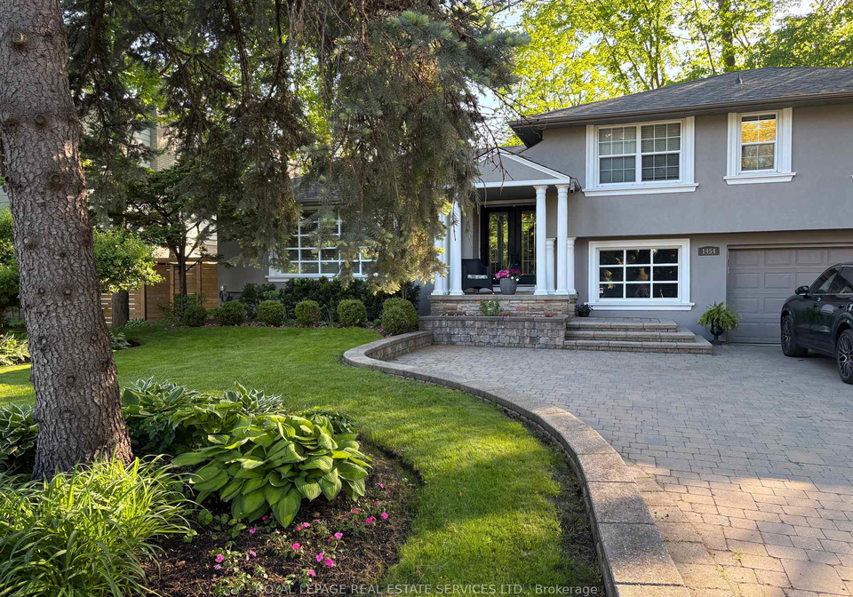 1454-chasehurst-drive-mississauga-ontario-w13239024
