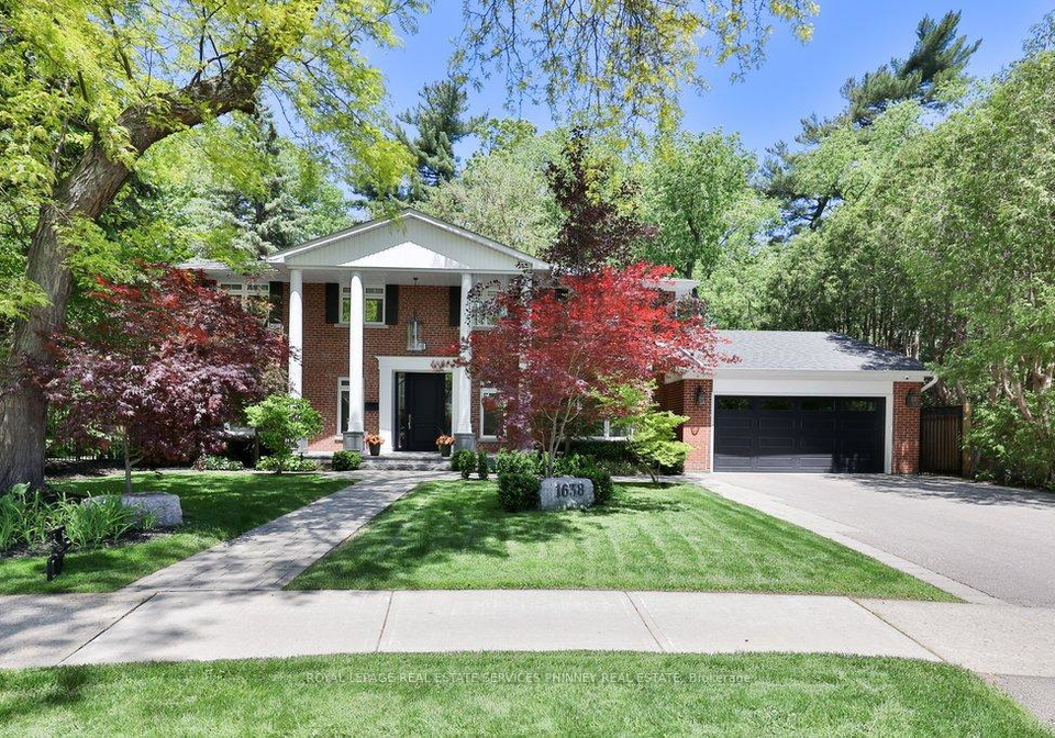 1638-ruscombe-close-mississauga-ontario-w13239120