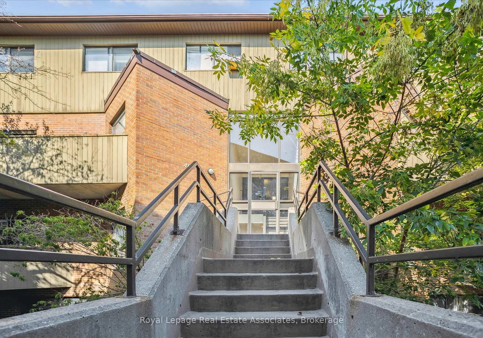 2035-south-millway-mississauga-ontario-w13239294