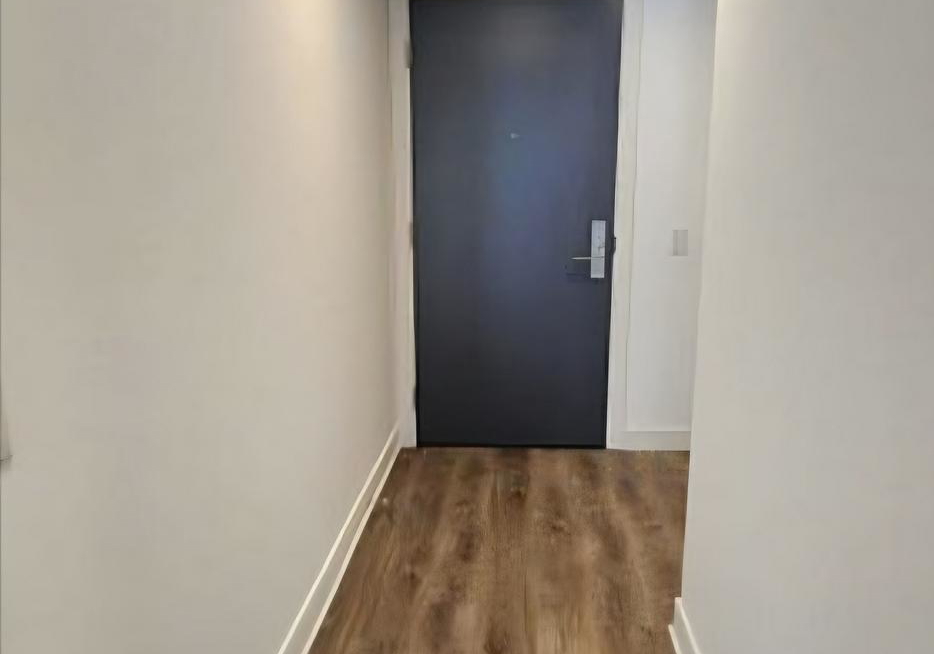 86-dundas-street-e-mississauga-ontario-w13239326