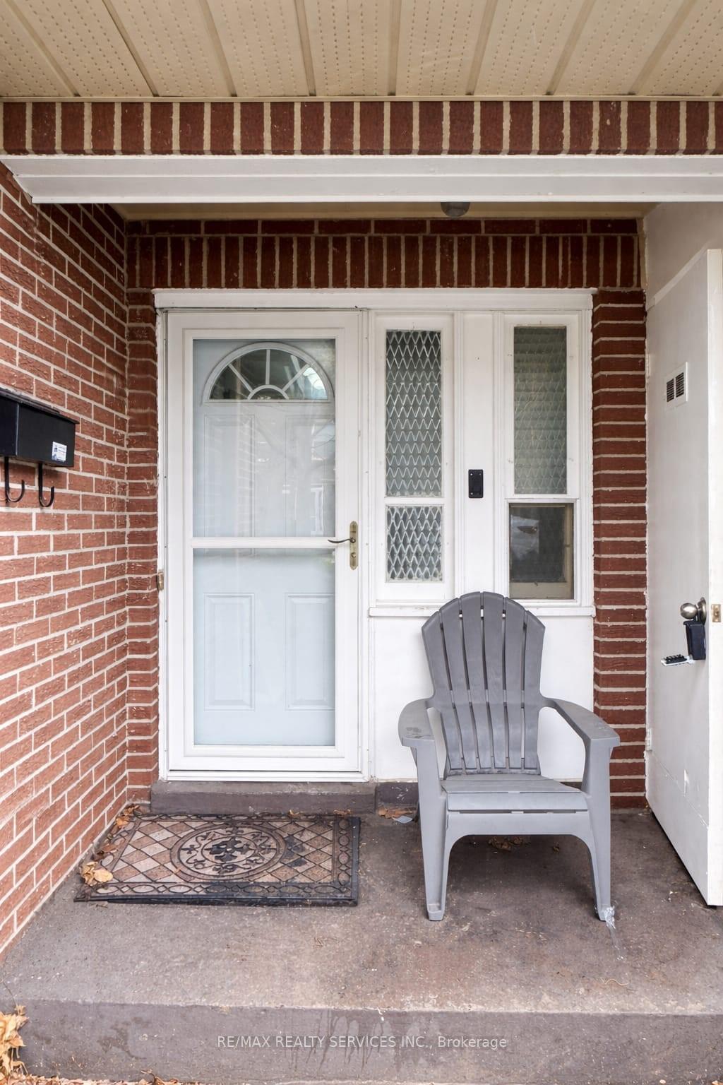 50-eden-parkway-brampton-ontario-w13239366