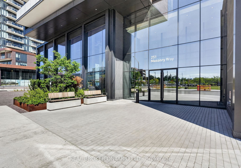 251-masonry-way-mississauga-ontario-w13239394