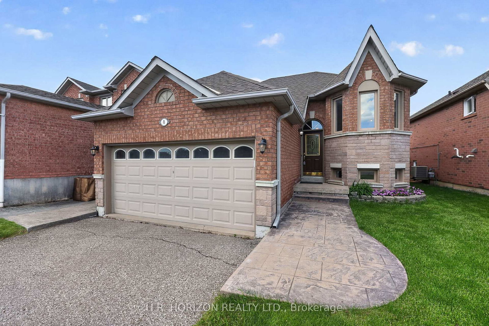 8-schaefer-place-caledon-ontario-w13239514