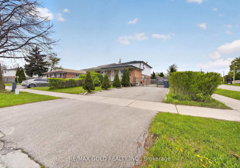 3289-victory-crescent-mississauga-ontario-w13239648