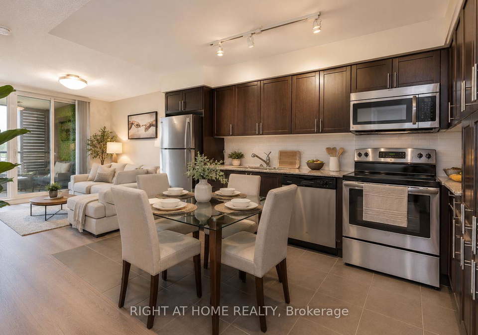 830-lawrence-avenue-w-north-york-ontario-w13239650