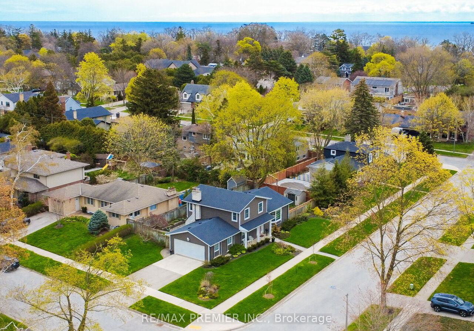 225-juniper-avenue-burlington-ontario-w13239716