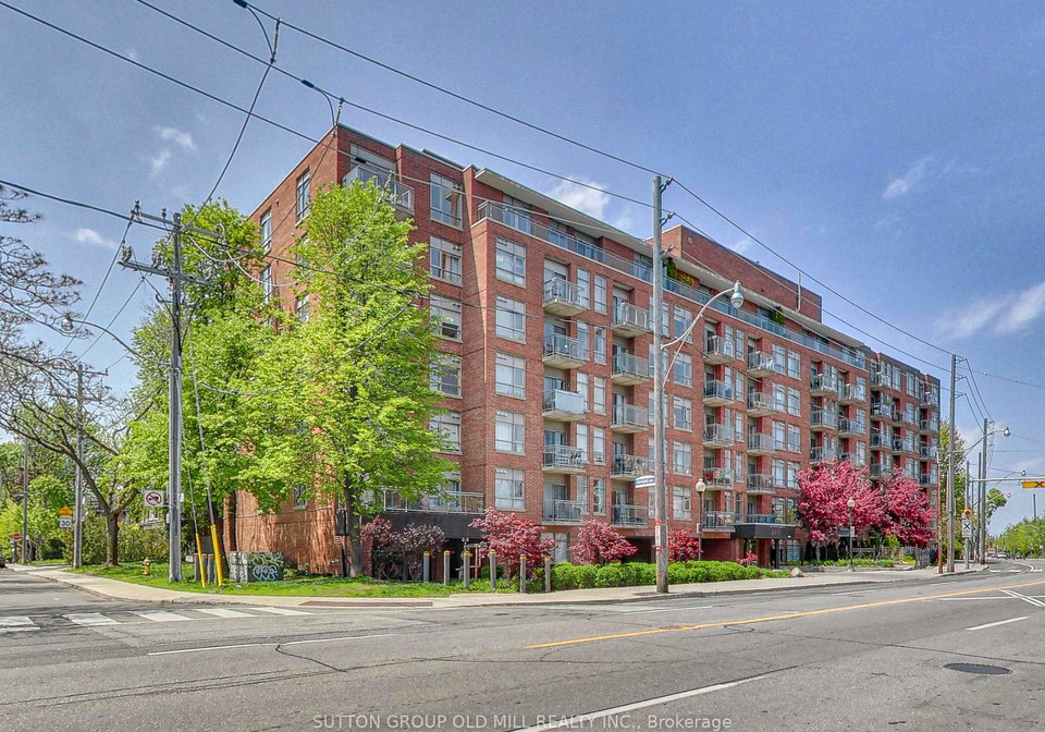 2495-dundas-street-w-toronto-ontario-w13239806