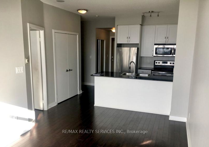 4065-brickstone-mews-mississauga-ontario-w13240076
