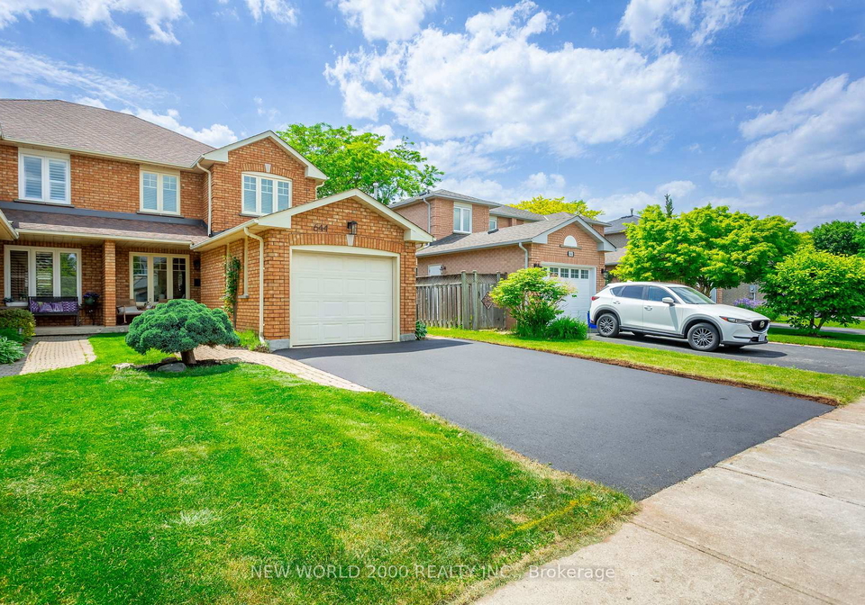 644-amelia-crescent-burlington-ontario-w13240424