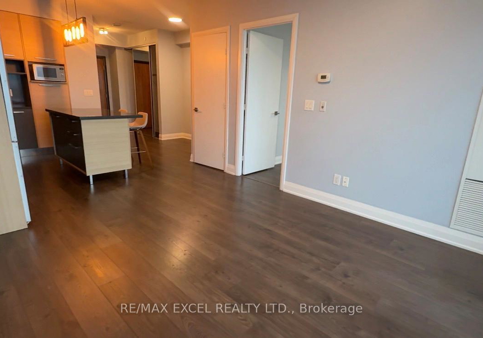 36-park-lawn-road-etobicoke-ontario-w13240480