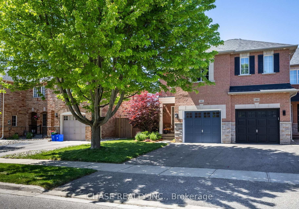 2485-newcastle-crescent-oakville-ontario-w13240538