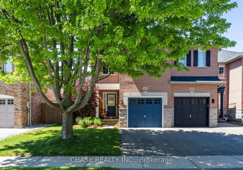 2485-newcastle-crescent-oakville-ontario-w13240538