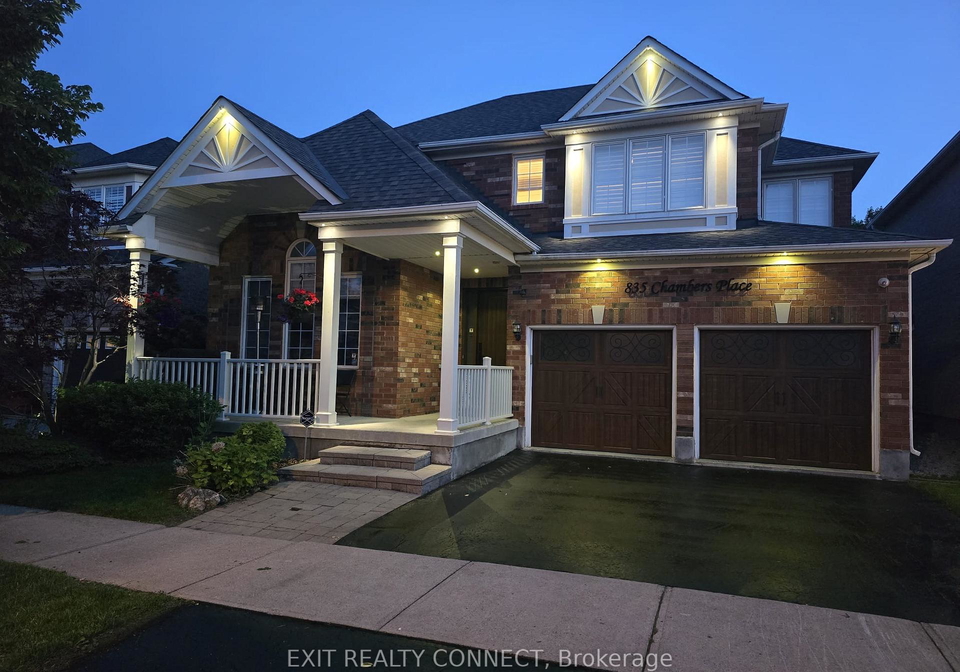 835-chambers-place-milton-ontario-w13240546