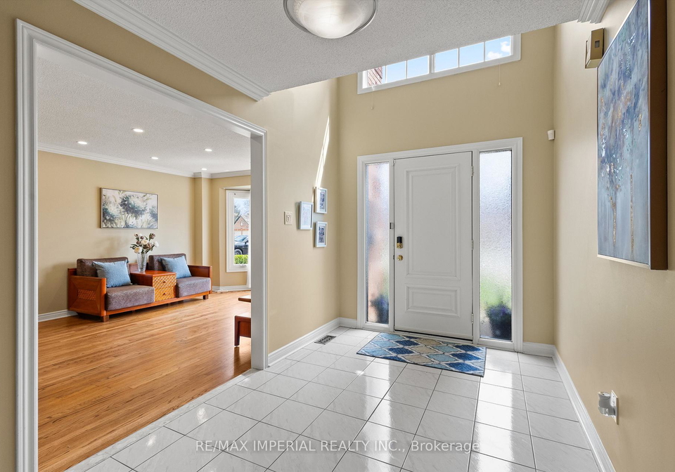 2044-schoolmaster-circle-oakville-ontario-w13240648