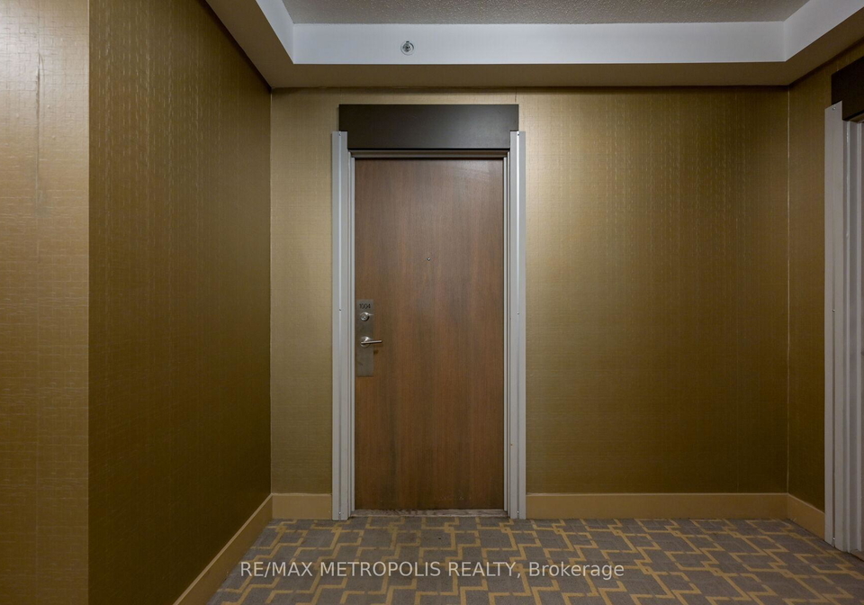 3985-grand-park-drive-mississauga-ontario-w13240964