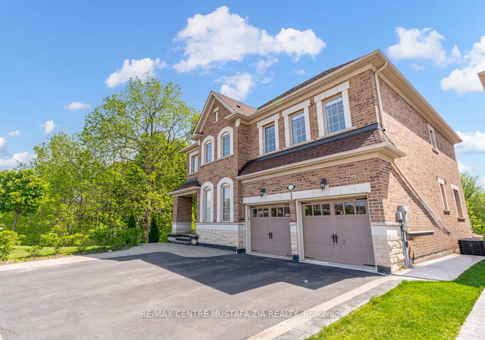 188-elbern-markell-drive-brampton-ontario-w13241044