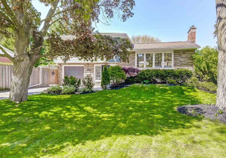351-strathcona-drive-burlington-ontario-w13241052