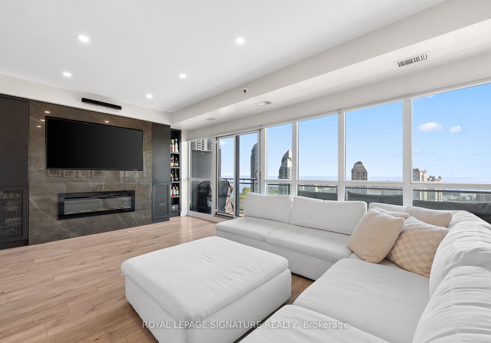 165-legion-road-etobicoke-ontario-w13241142