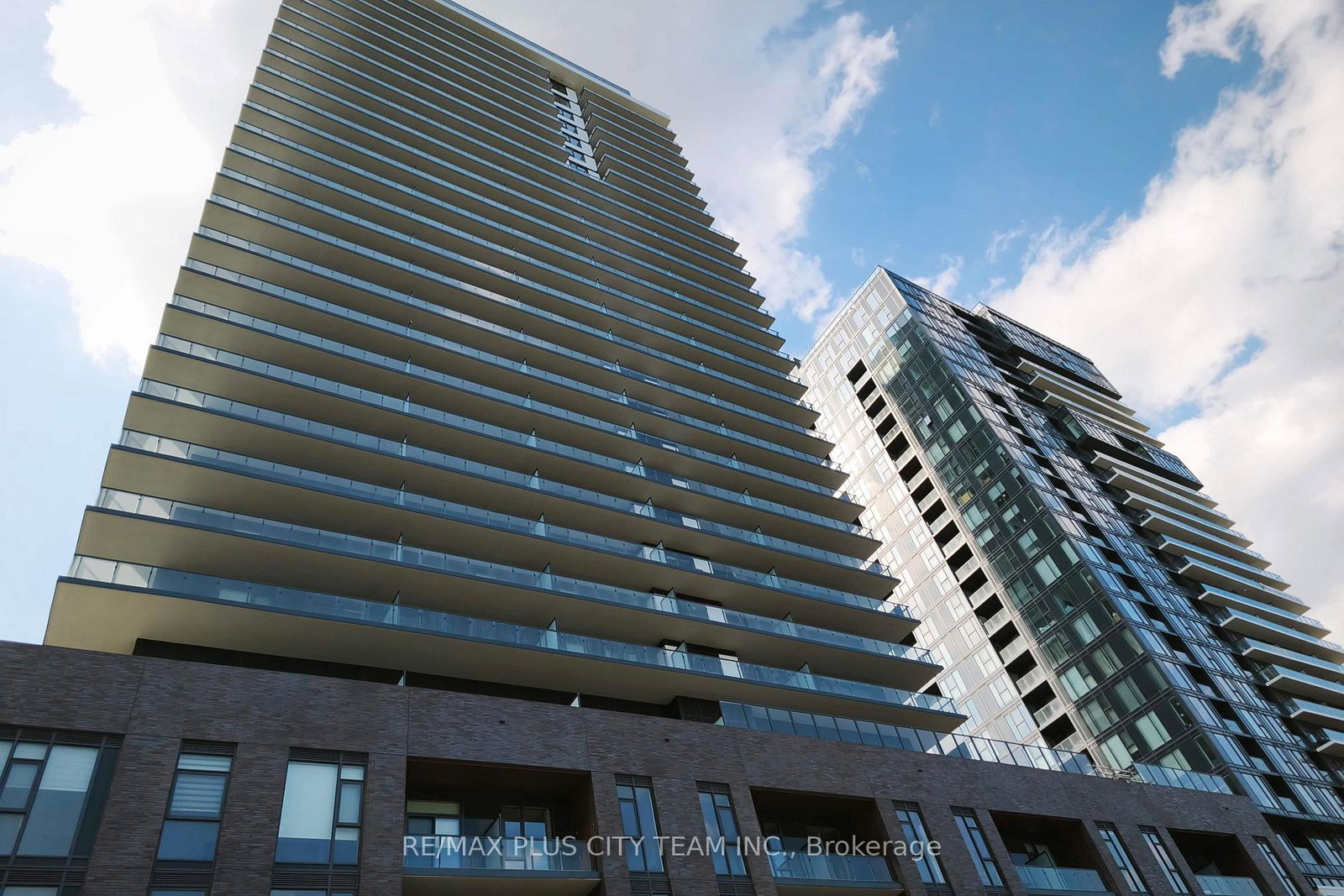 2075-lakeshore-road-burlington-ontario-w13241162