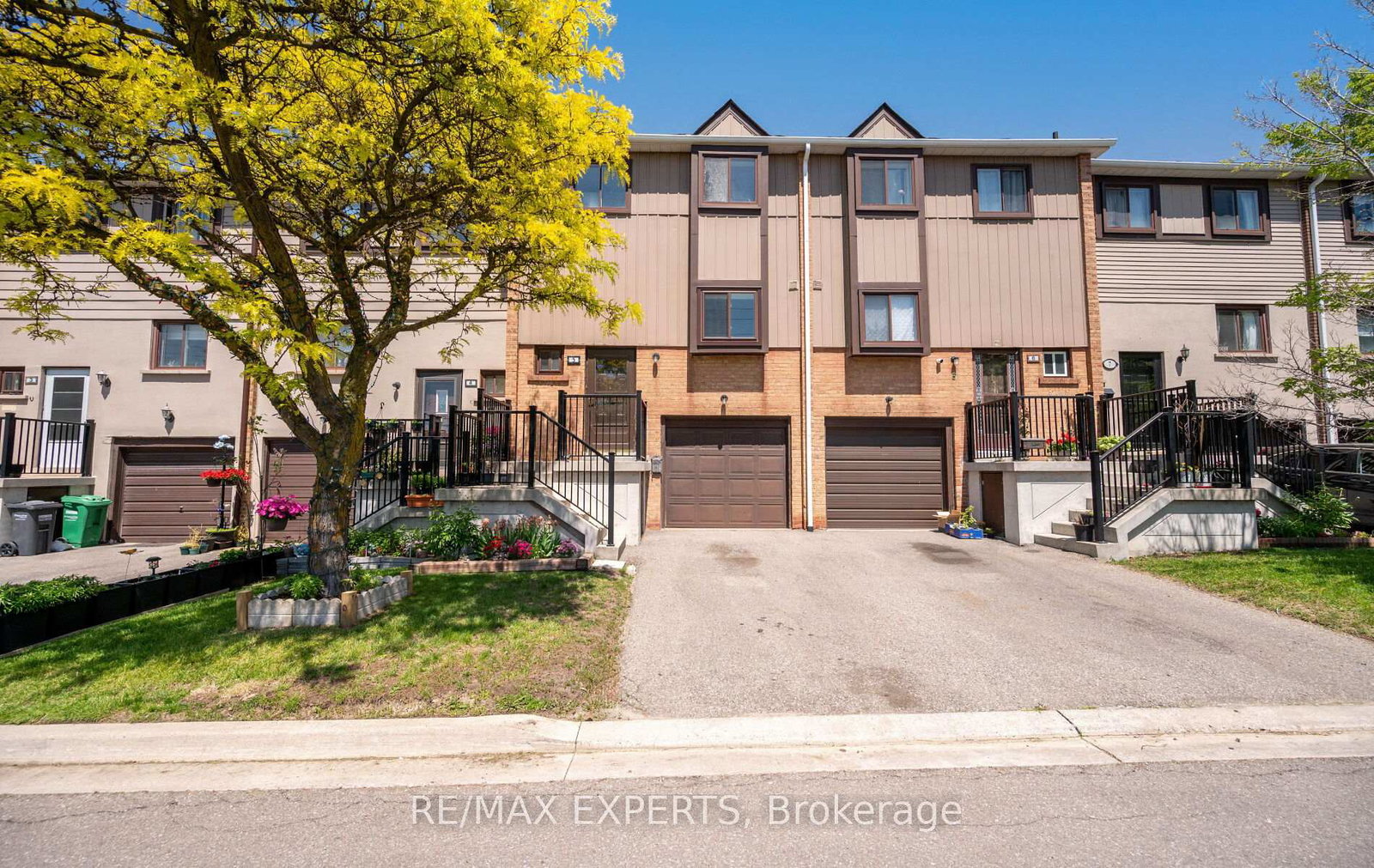 5-moregate-crescent-brampton-ontario-w13241452