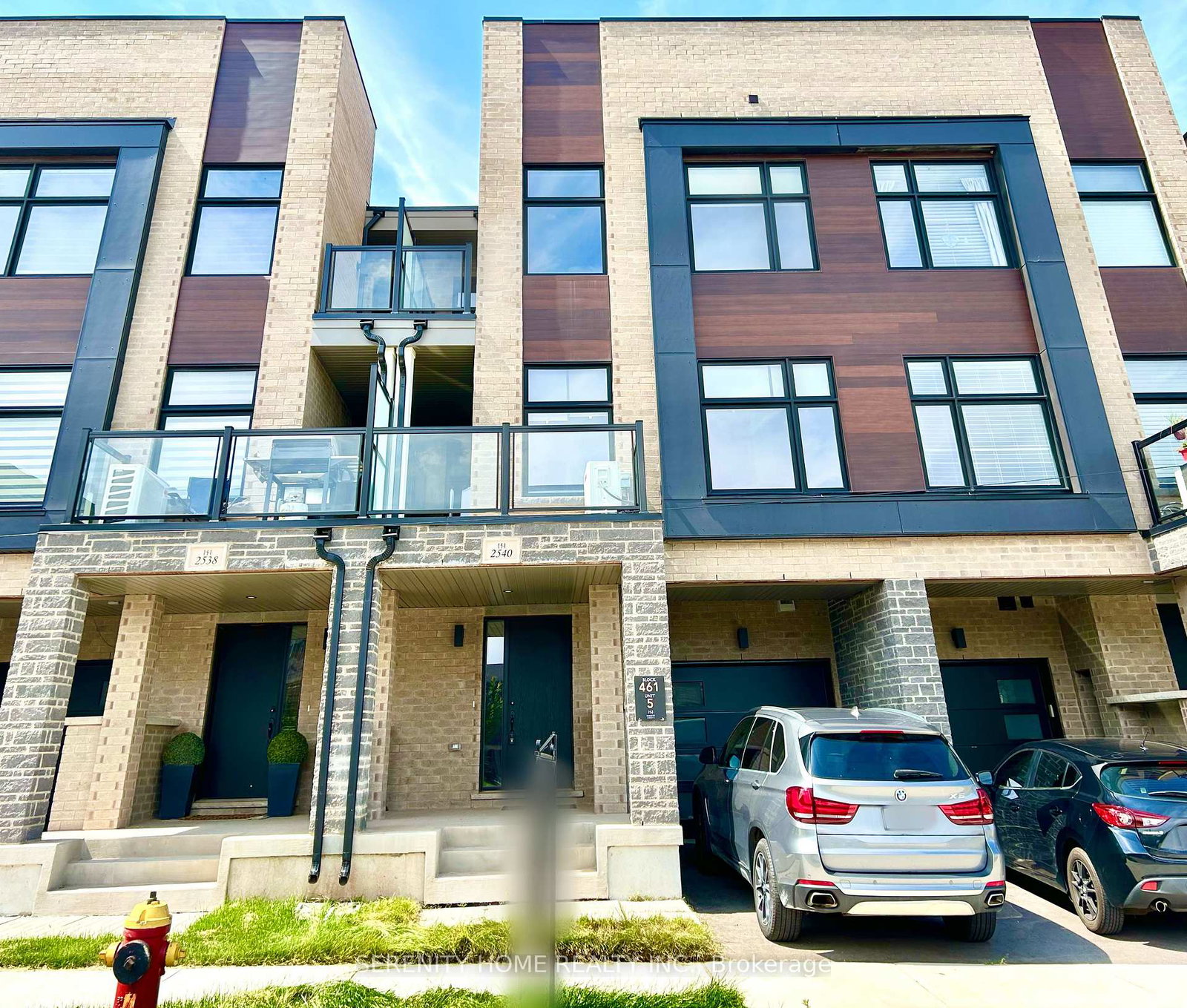 2540-littlefield-crescent-oakville-ontario-w13241784