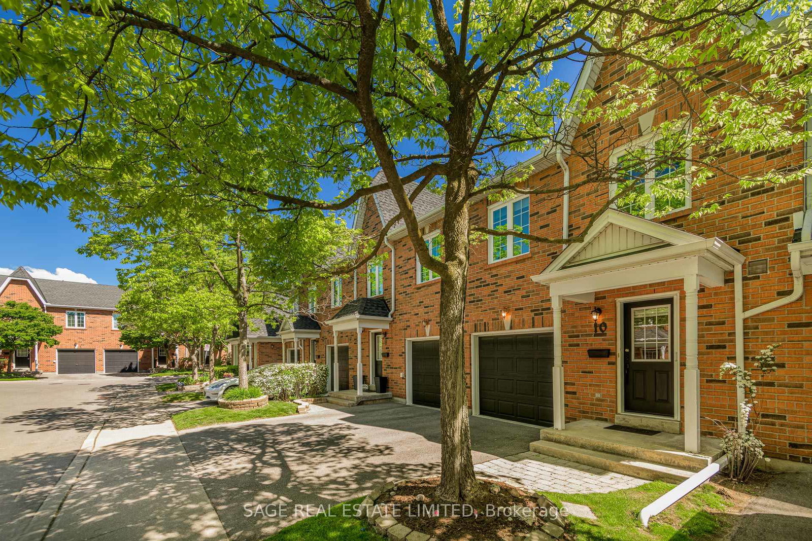 5427-lakeshore-road-burlington-ontario-w13241818