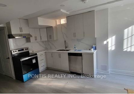 8-chestermere-crescent-s-brampton-ontario-w13242232
