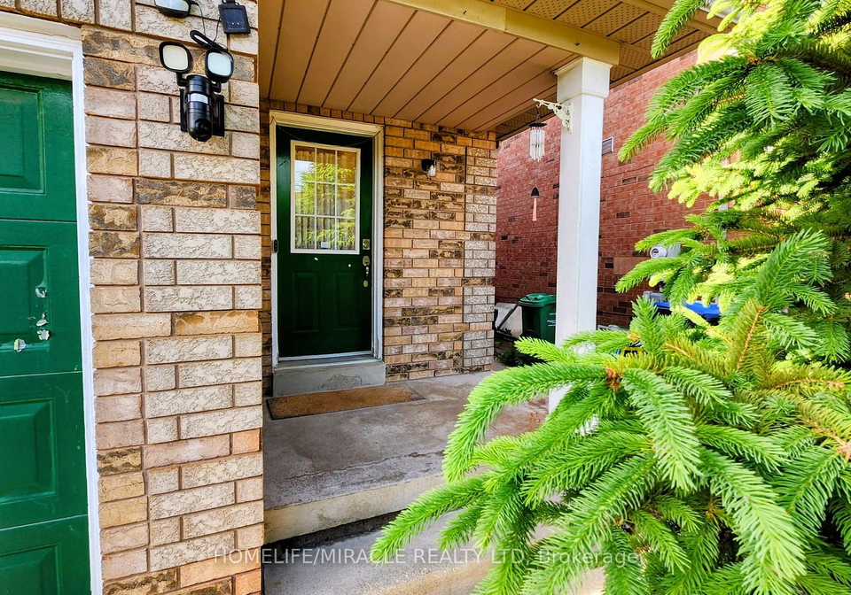 102-whiteface-crescent-brampton-ontario-w13242330