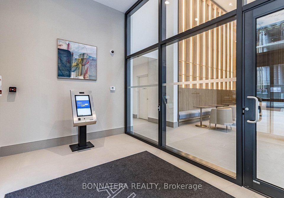 4130-parkside-village-drive-mississauga-ontario-w13242492