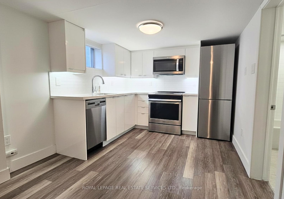 28a-third-street-etobicoke-ontario-w13242500