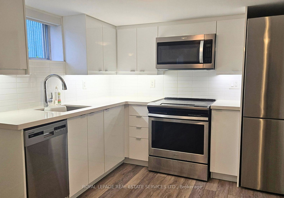 28a-third-street-etobicoke-ontario-w13242500