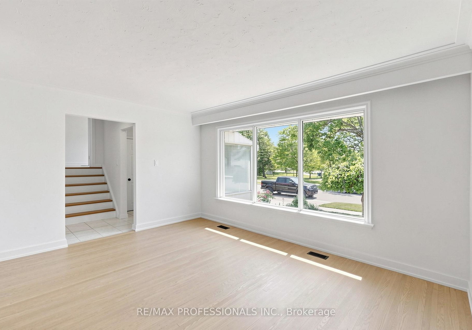 25-carsbrooke-road-etobicoke-ontario-w13242510