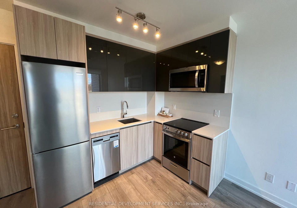 3100-keele-street-york-ontario-w13242564