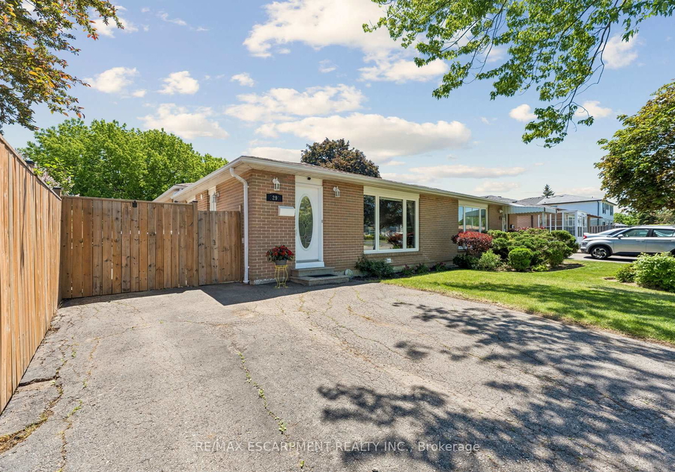 29-deeside-crescent-brampton-ontario-w13242594