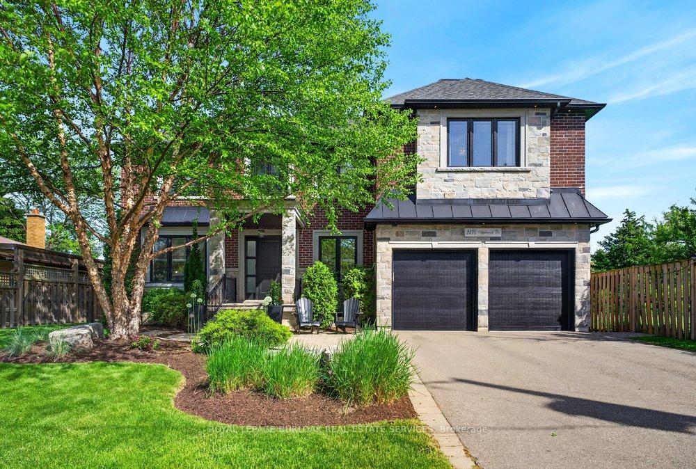 2470-applewood-drive-oakville-ontario-w13242662