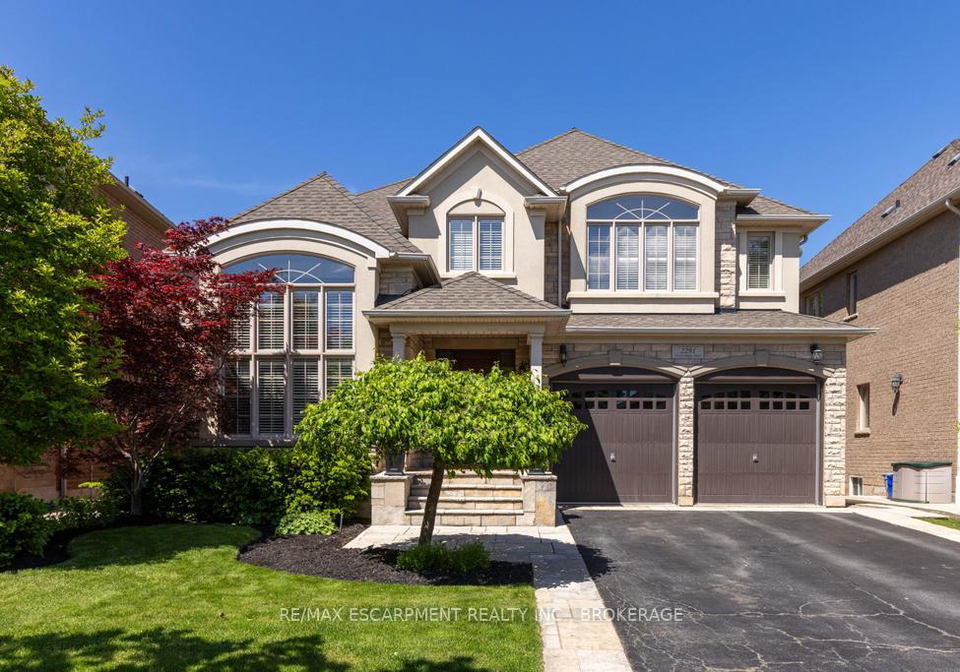 2291-north-ridge-trail-oakville-ontario-w13242676