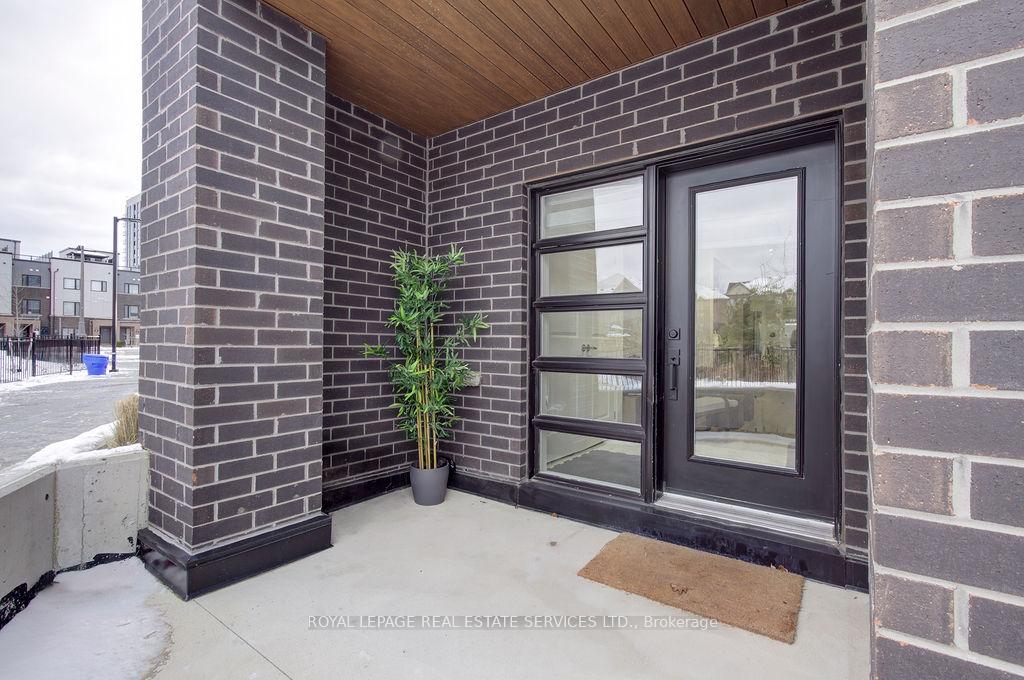 349-wheat-boom-drive-e-oakville-ontario-w13242696