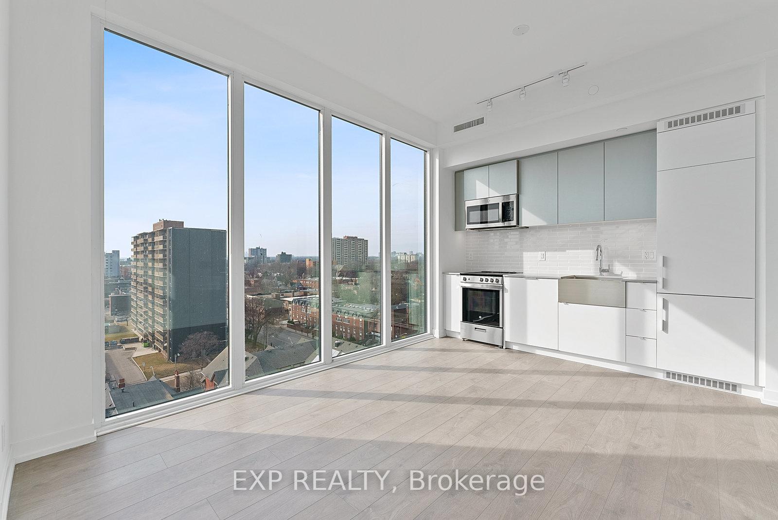 270-dufferin-street-toronto-ontario-w13242712