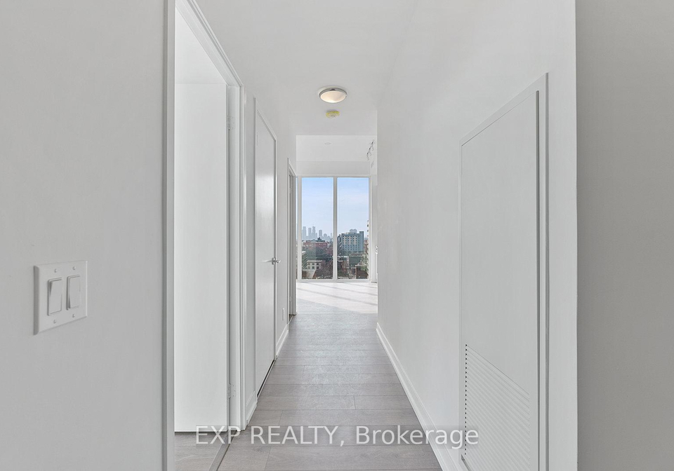 270-dufferin-street-toronto-ontario-w13242712