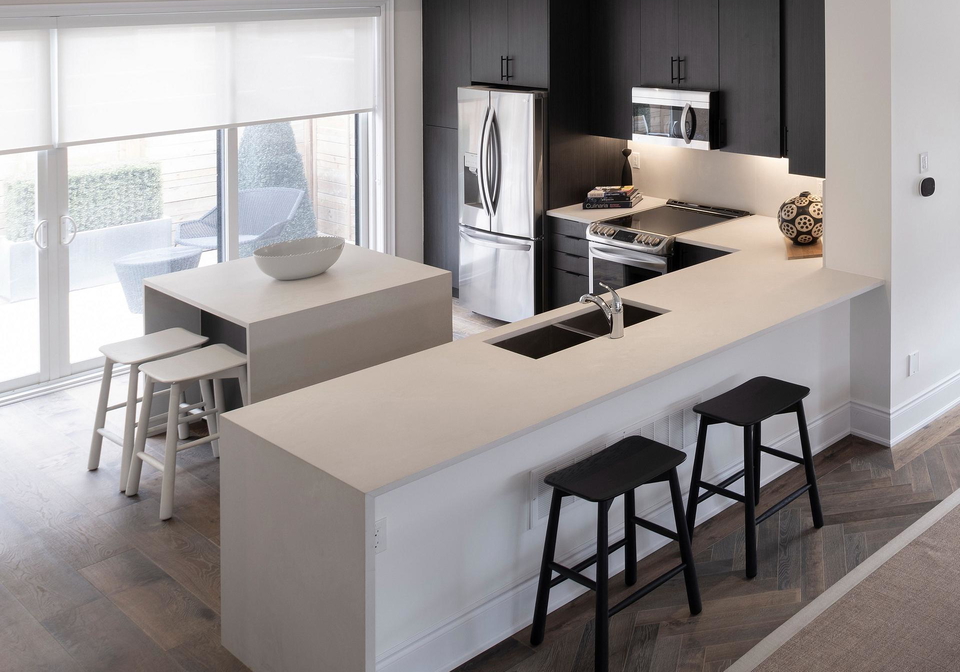 70a-thomas-street-mississauga-ontario-w13242902