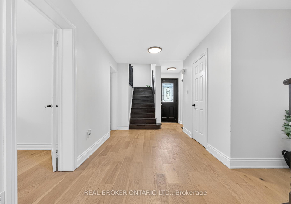 4326-waterford-crescent-mississauga-ontario-w13242904