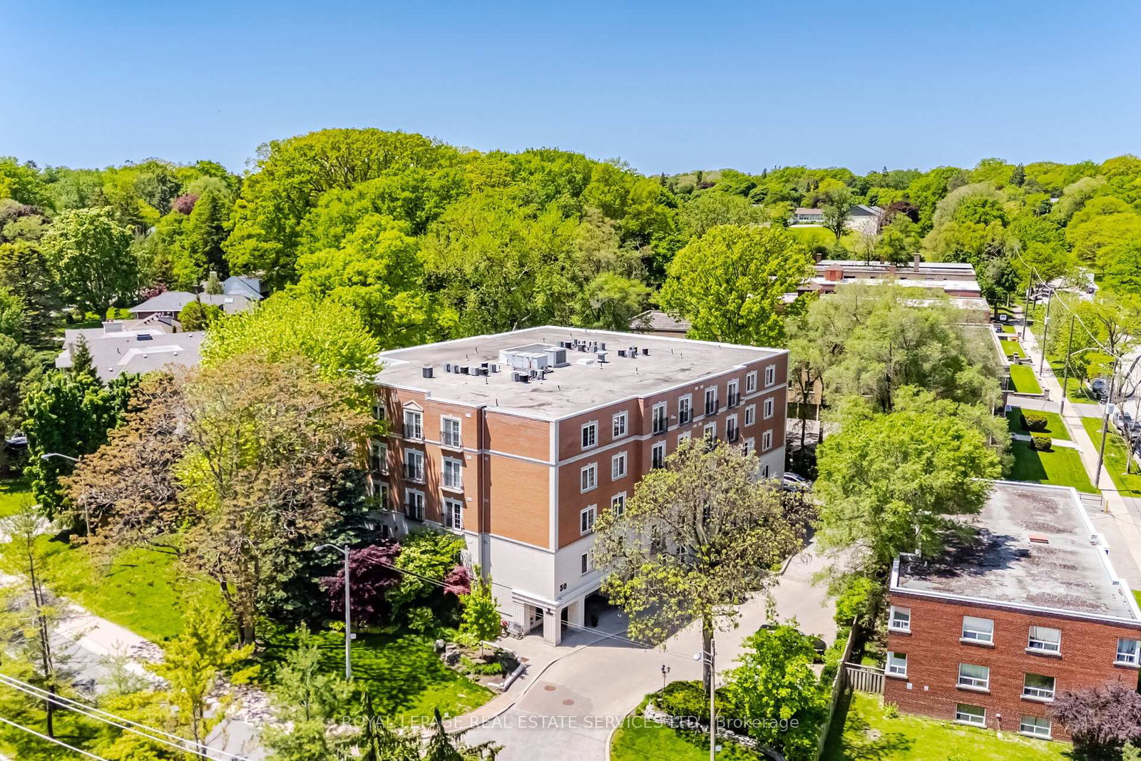 30-anglesey-boulevard-etobicoke-ontario-w13243100