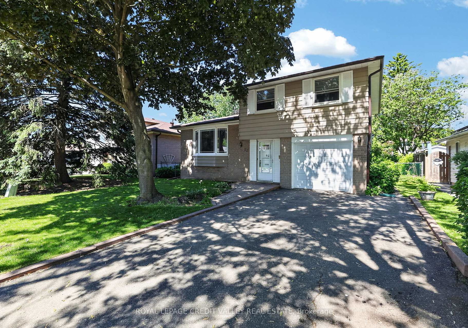 32-farmington-drive-brampton-ontario-w13243286