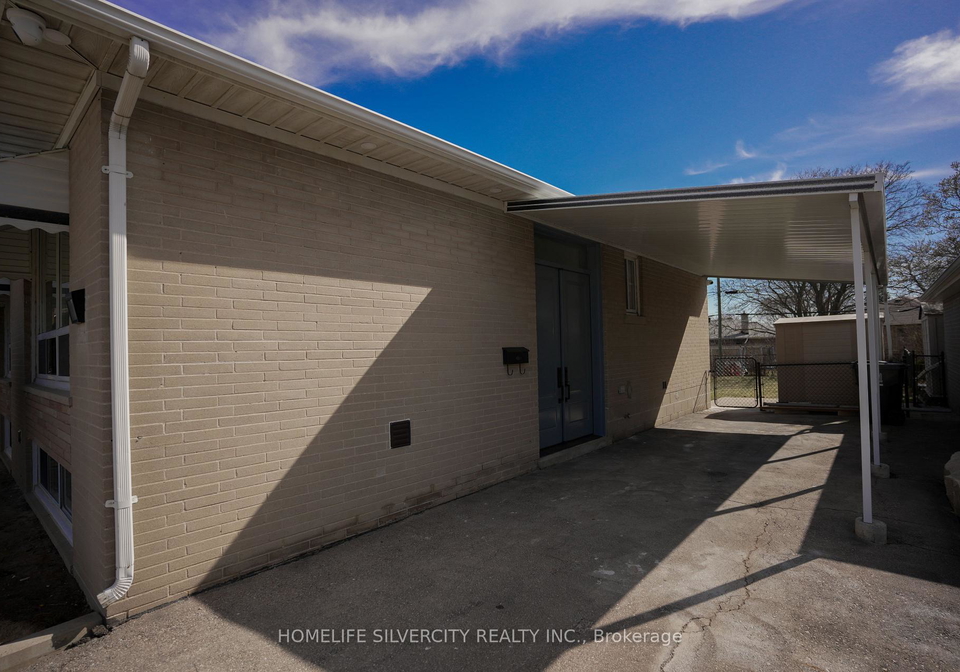 21-billcar-road-etobicoke-ontario-w13243440