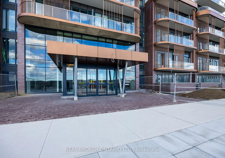 220-missinihe-way-mississauga-ontario-w13243546